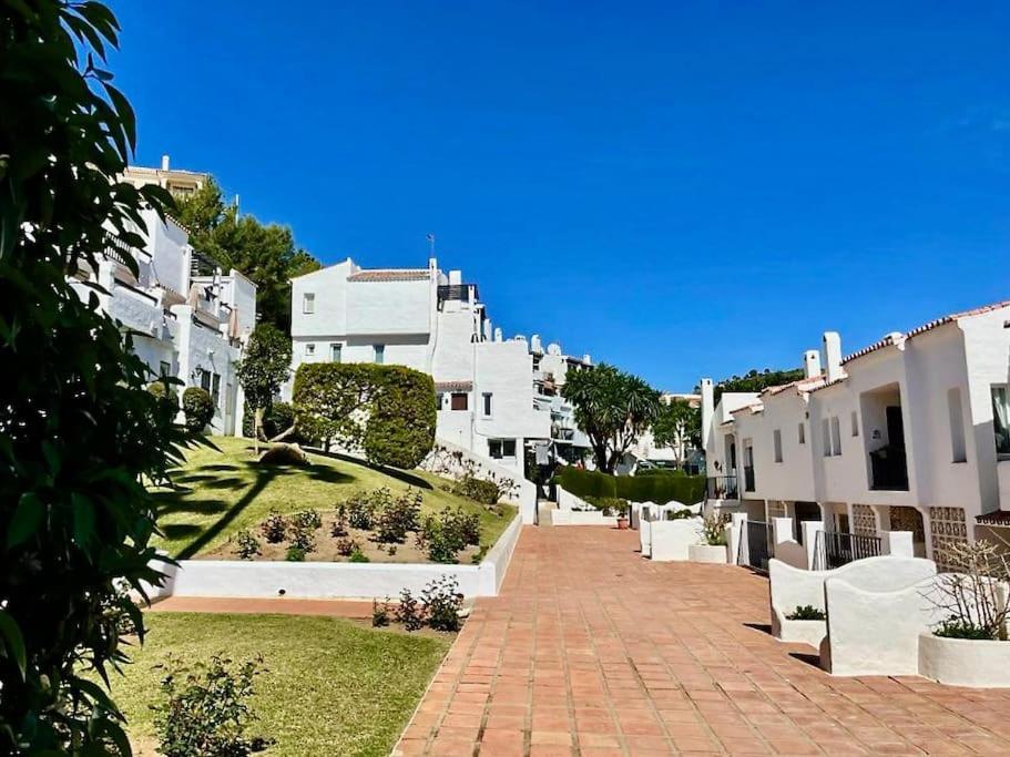 Hermosa Casita De Pueblo Con Piscina En Benahavís Exterior foto